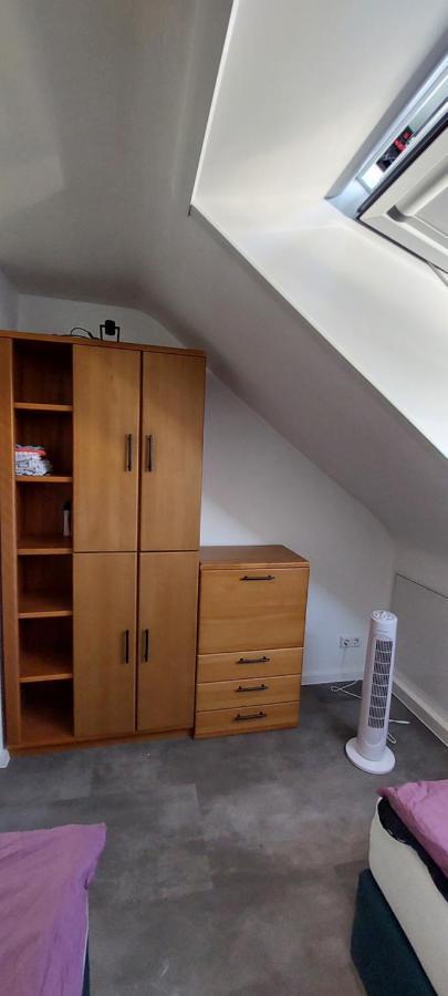 Bruno'S Ferienwohnung Вендлинген-ам-Некар Екстериор снимка