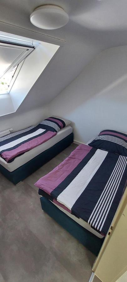 Bruno'S Ferienwohnung Вендлинген-ам-Некар Екстериор снимка