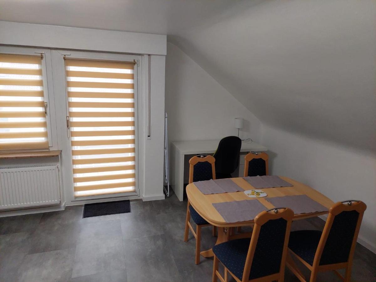 Bruno'S Ferienwohnung Вендлинген-ам-Некар Екстериор снимка